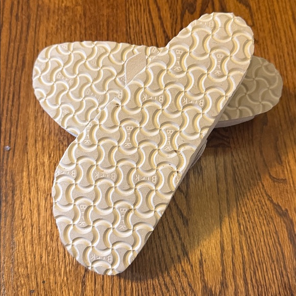 Birkenstock Cream Suede Mules - Picture 5 of 5